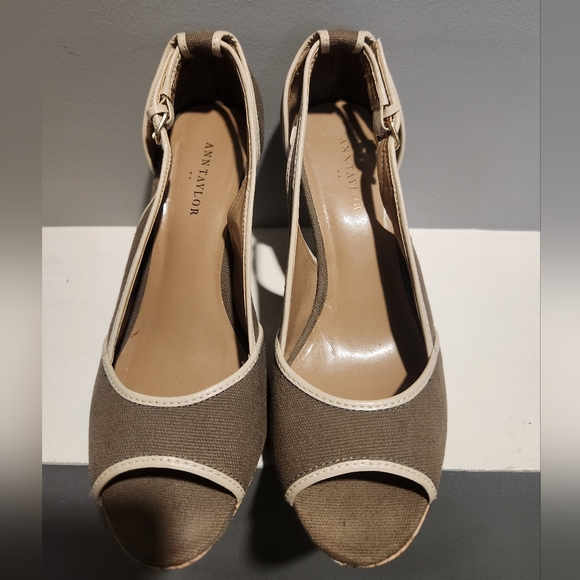 Vintage Ann Taylor Wedges - Picture 6 of 6